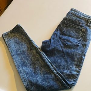 Bebe mid rise skinny jeans